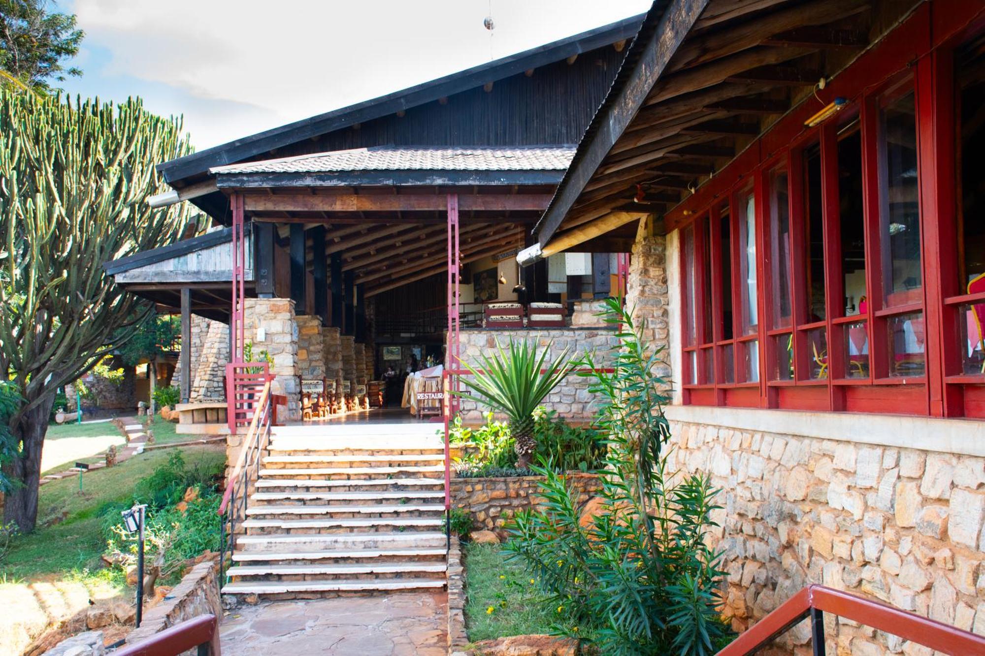 Voi Safari Lodge Luaran gambar