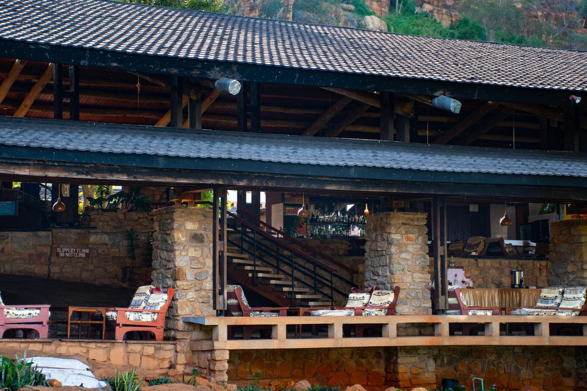 Voi Safari Lodge Luaran gambar